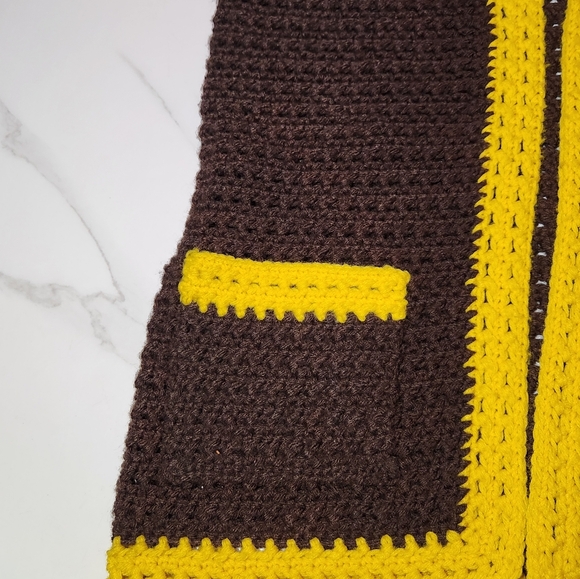 Retro 1970s Crochet Mod Brown and Yellow Vest With Pockets Retro Crochet - Picture 11 of 11
